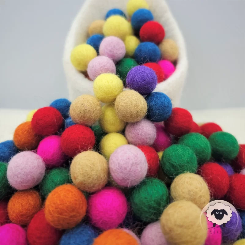 2cm Felt Balls-Needle Felt Creation