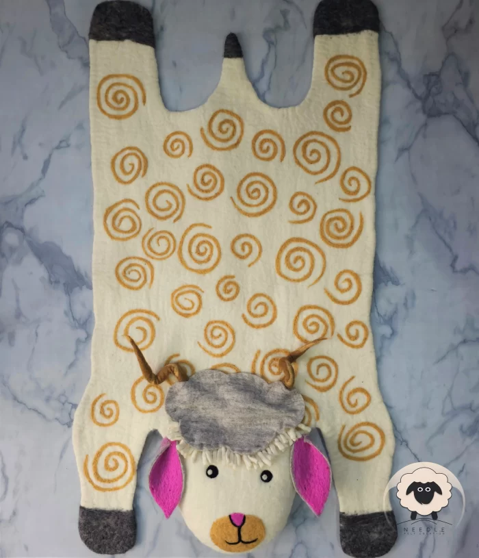 Sheep Felt Sheet Rug-Needle Felt Creation