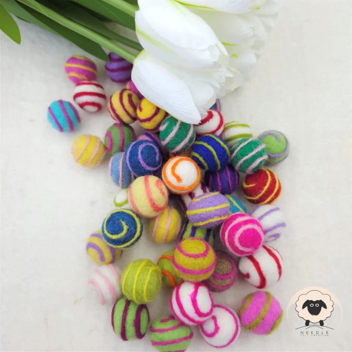 Spiral Felt Balls-Needle Felt Creation