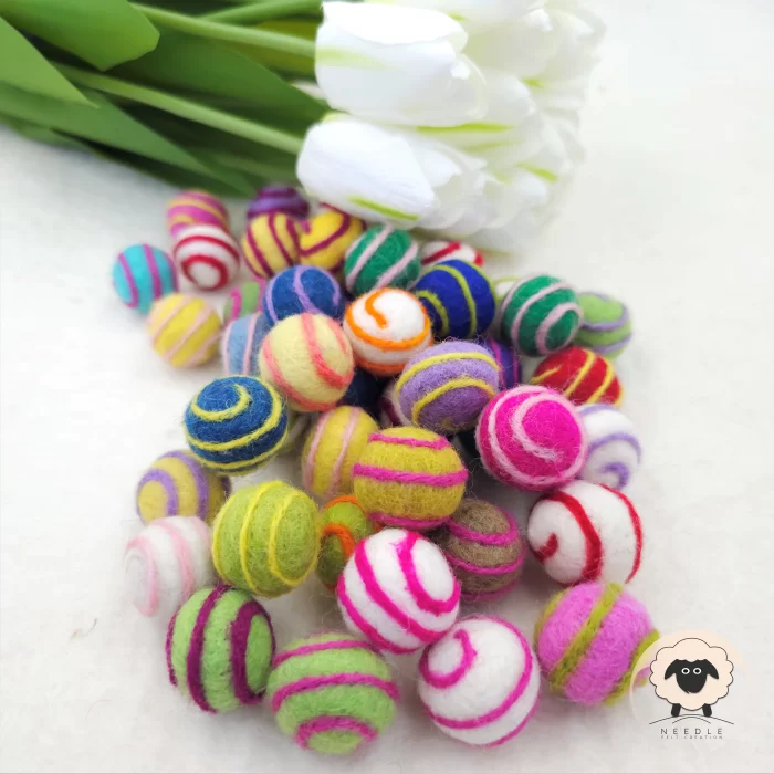 Spiral Felt Balls-Needle Felt Creation