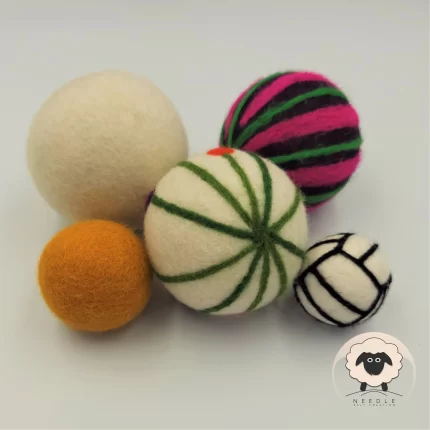 Pet Ball Toys(5 Pieces)-Needle Felt Creation