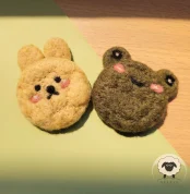 5 cm Felt Frog & Bear-Needle Felt Creation
