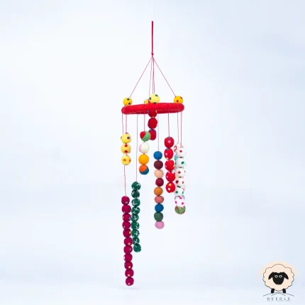 felt-balls-mobile-hanging