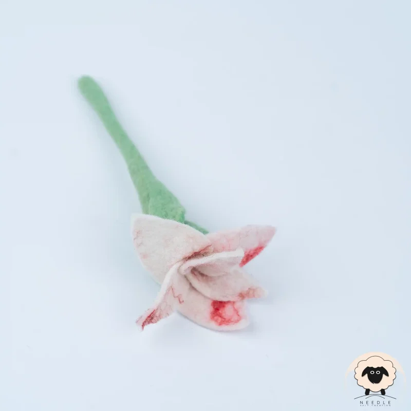 lily felt flower