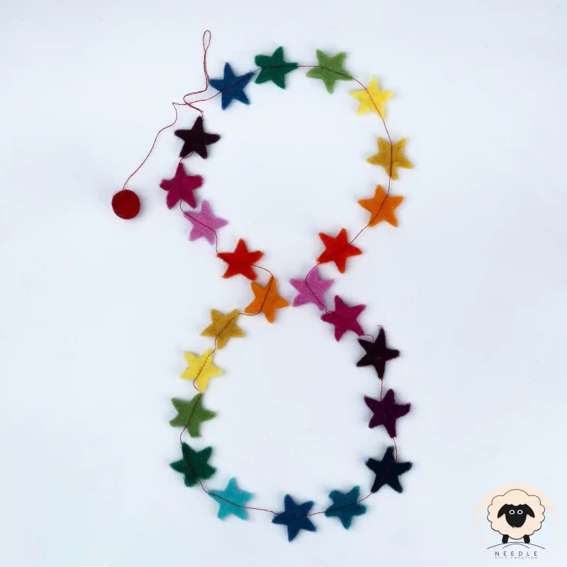 star felt garland